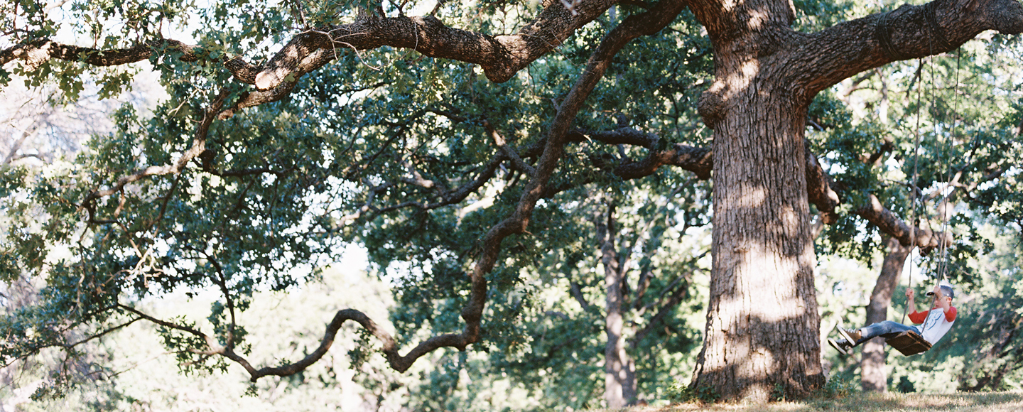 Dallas photographer captures baseball theme session.