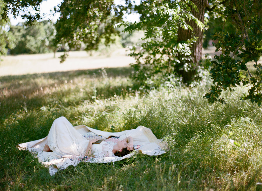 Outdoor bridal portraits in Dallas Texas.