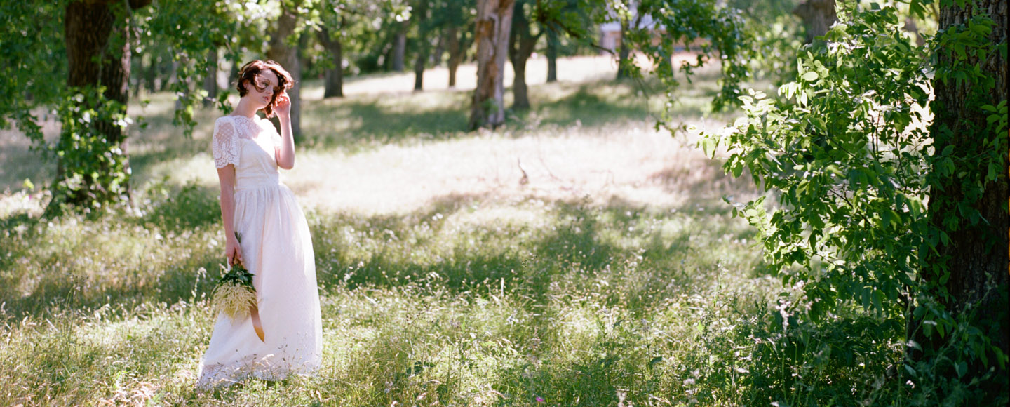 Retro bridal session by Dallas Wedding Photographers Jenny McCann.
