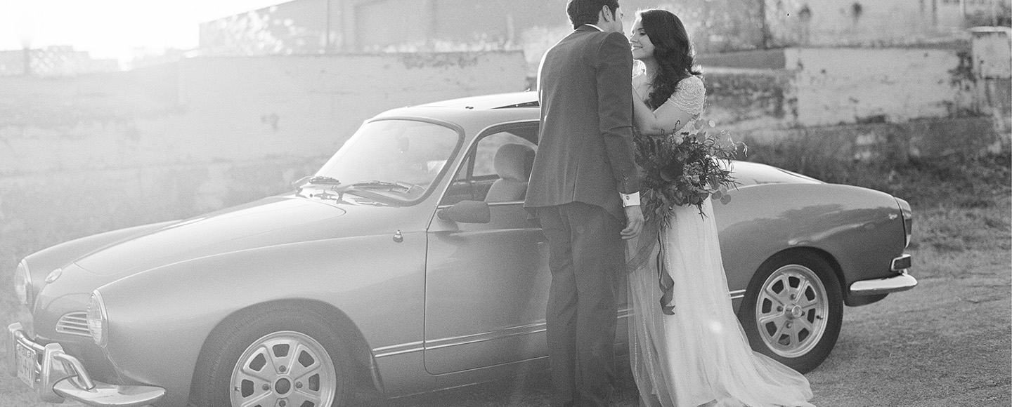 Artspace 111 Wedding Photography by Dallas photographer Jenny McCann.
