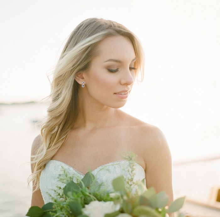 Q Makeup Artist by Dallas photographer Jenny McCann.