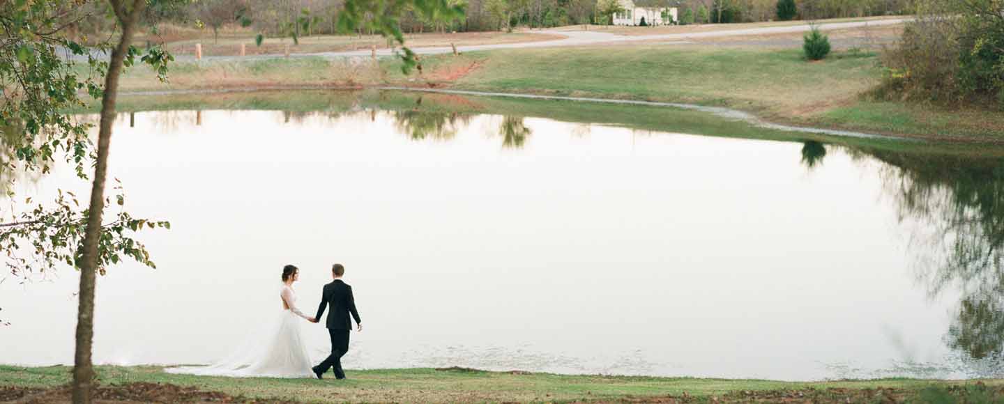 Romantic Southwind Hills Wedding